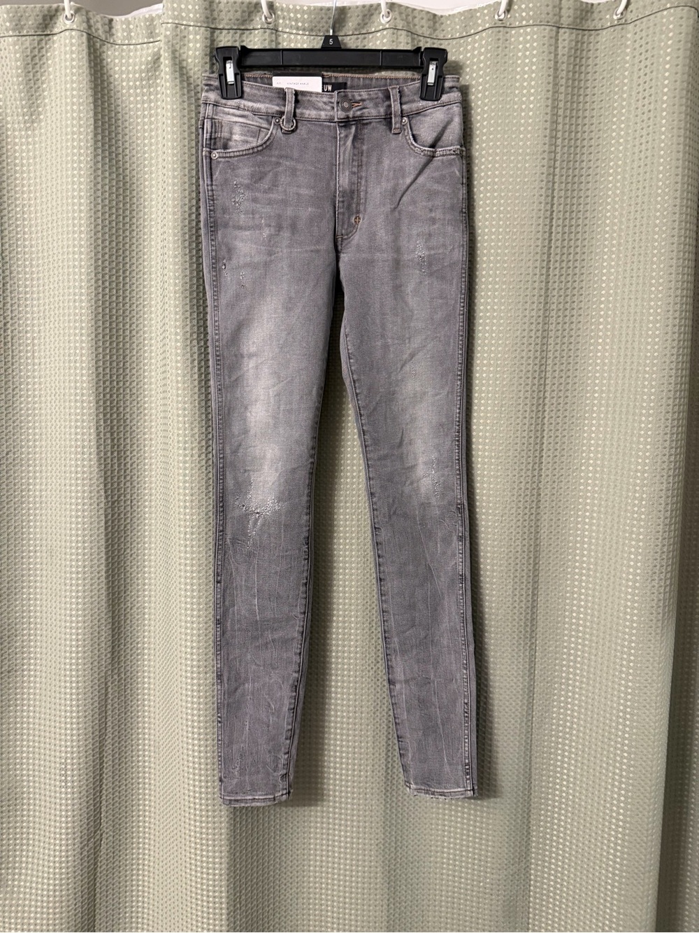 Neuw Grey Skinny Jeans - Washed Slim Style